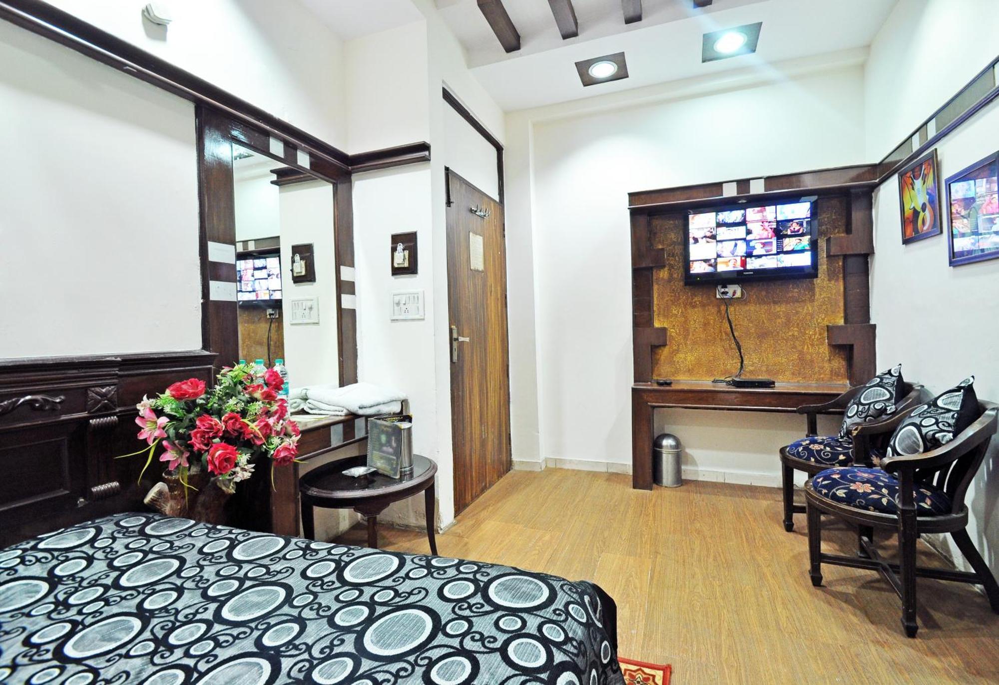 Hotel Shiva Intercontinental - New Delhi Railway Station - Paharganj Nova Deli Exterior foto